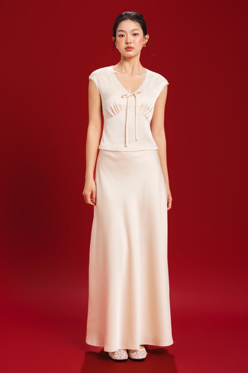 [BUNDLE SET] Favoured Lace Trim V-neck Padded Satin Top & Allure Satin Maxi Flare Skirt in Champagne