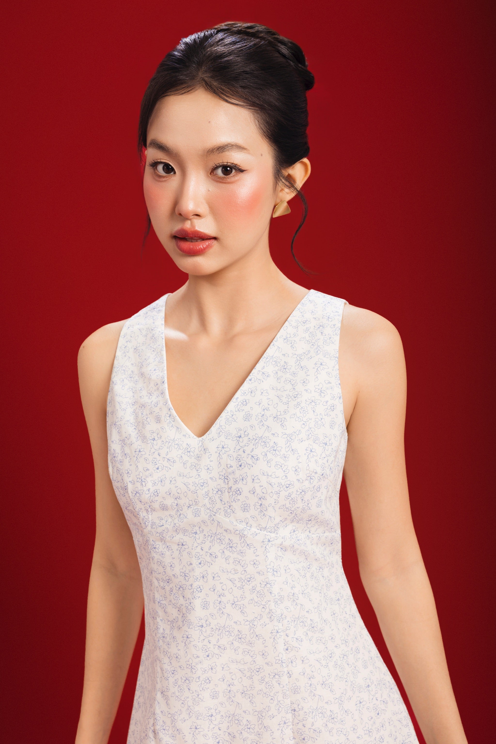 Blossom V-neck Floral Padded Mini Dress in Petals At Ease (Blue)