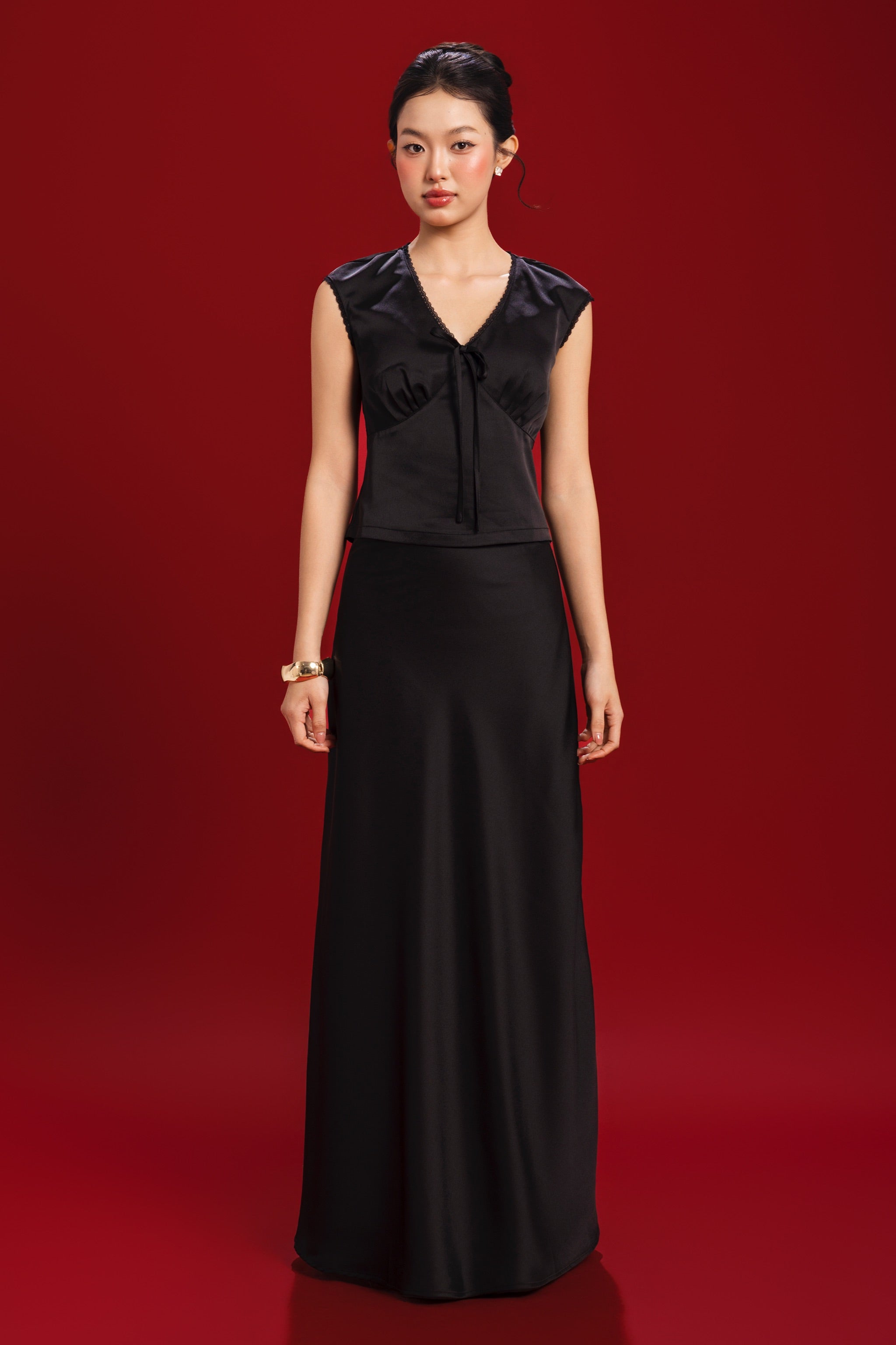 [BUNDLE SET] Favoured Lace Trim V-neck Padded Satin Top & Allure Satin Maxi Flare Skirt in Black