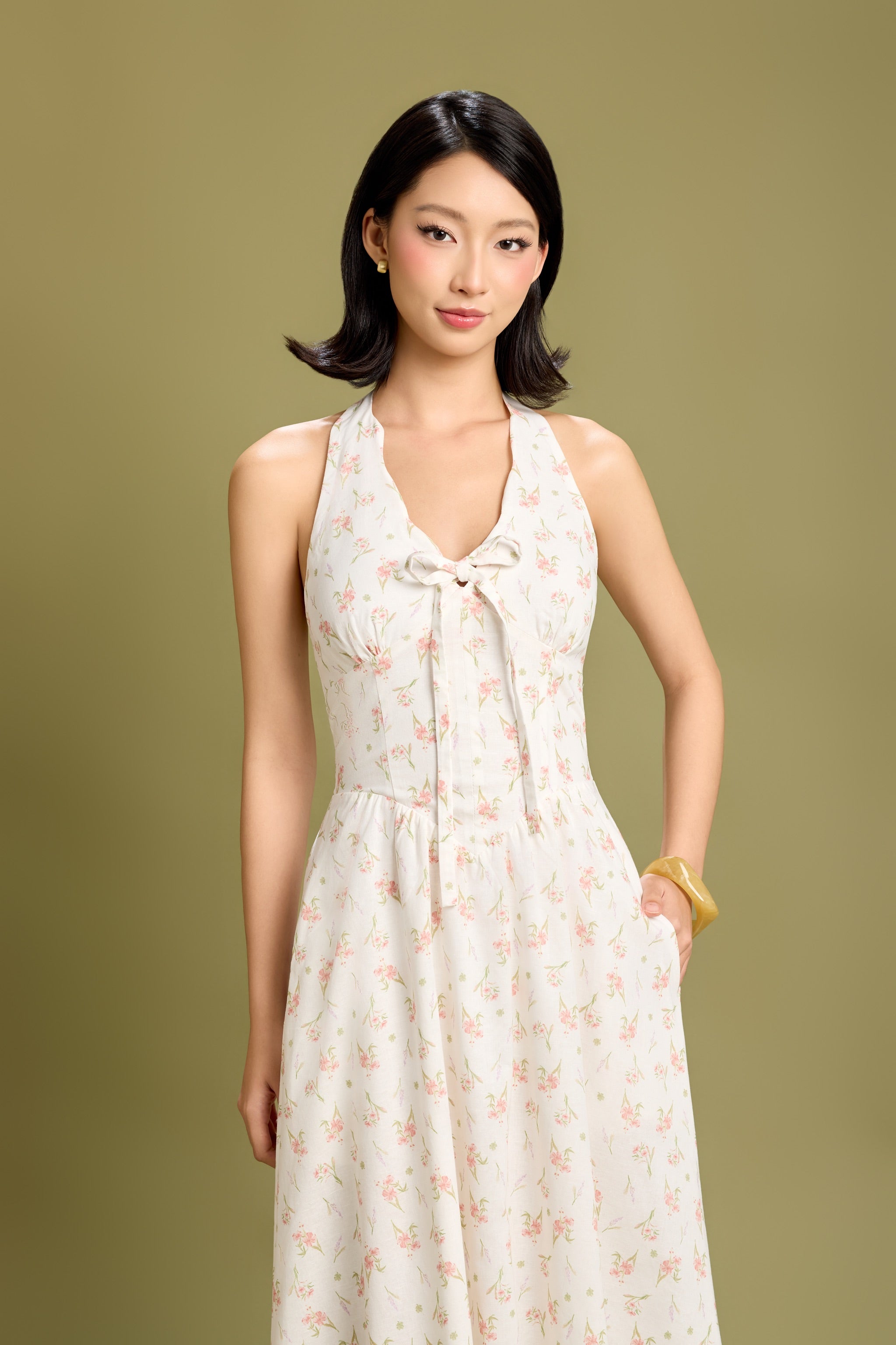 Broadway Scallop Halter Maxi Padded Dress in Lucky Bloom (Cream)