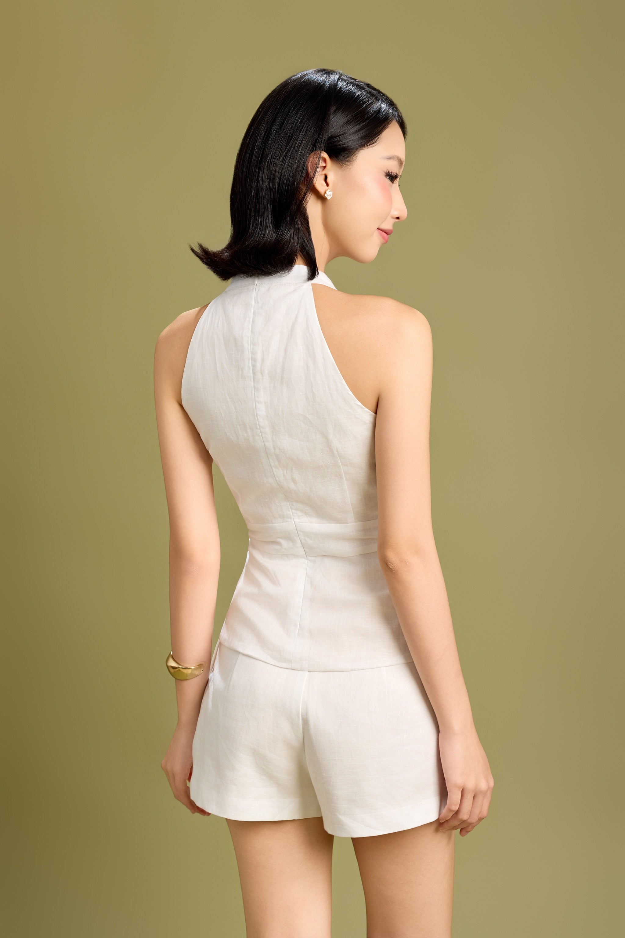 Full House Tied Collar Linen Padded Top in Ivory