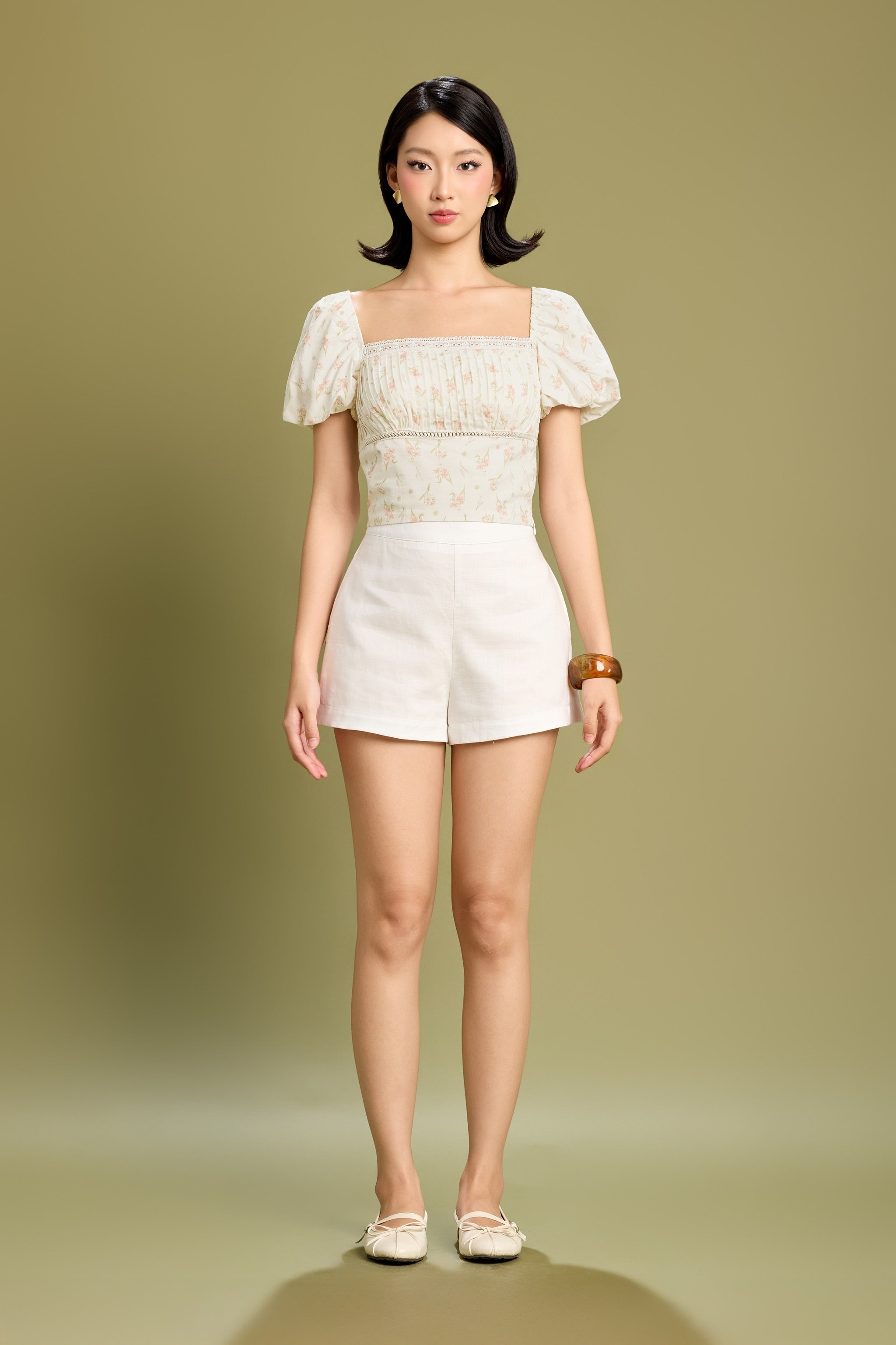 Short Notice Linen A-Line Shorts in Ivory