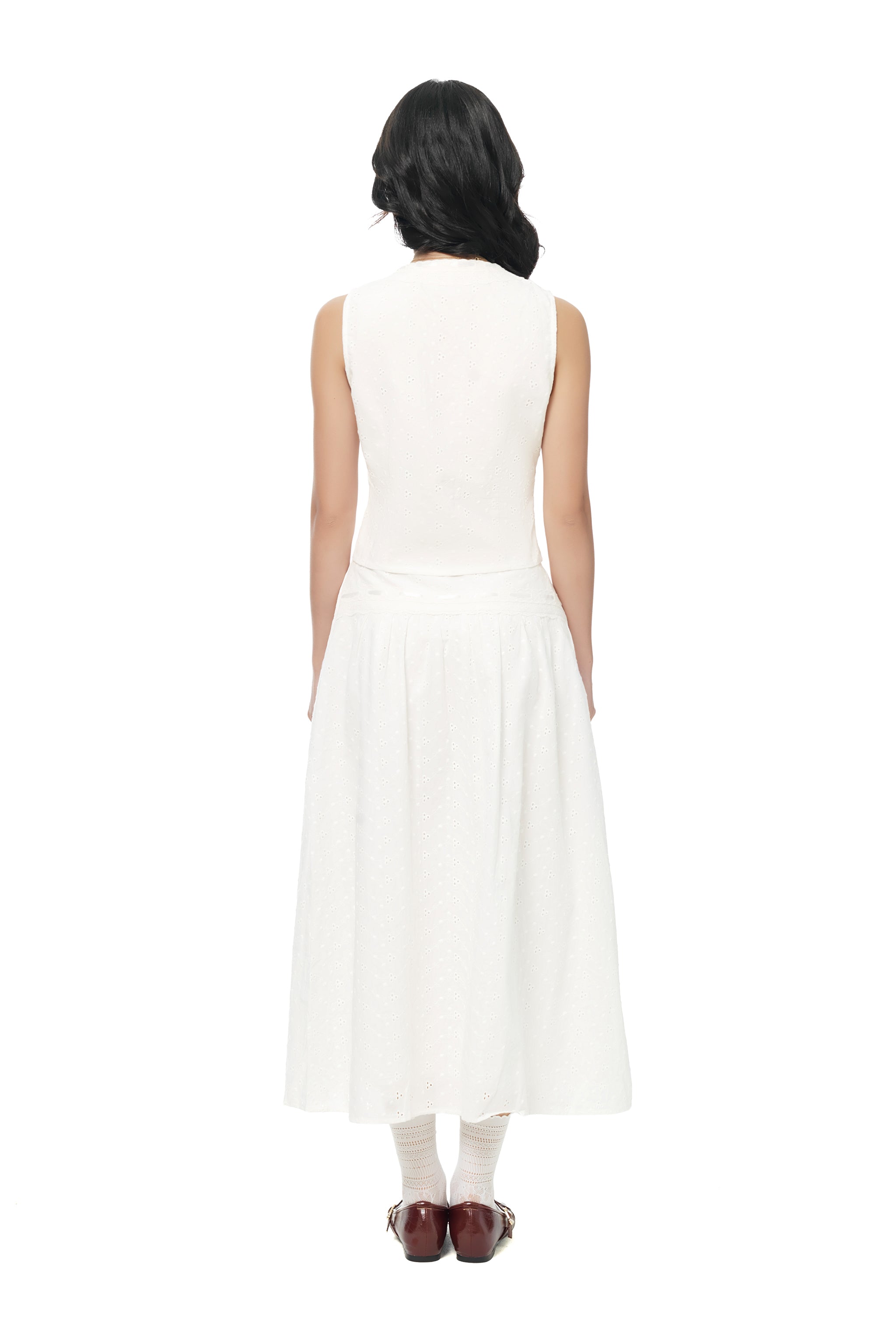 Riding Round Eyelet Midi Skirt in White